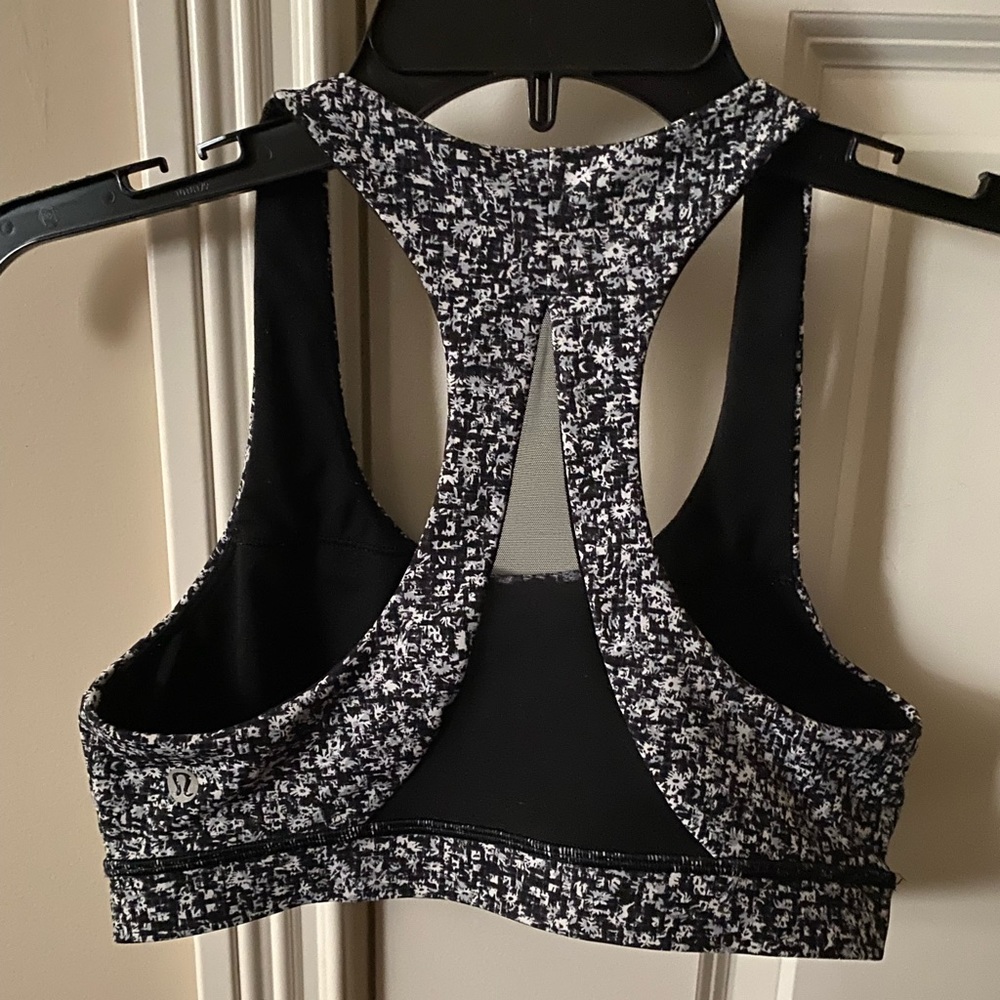 Lululemon Print Racerback Bra - Picture 4 of 7